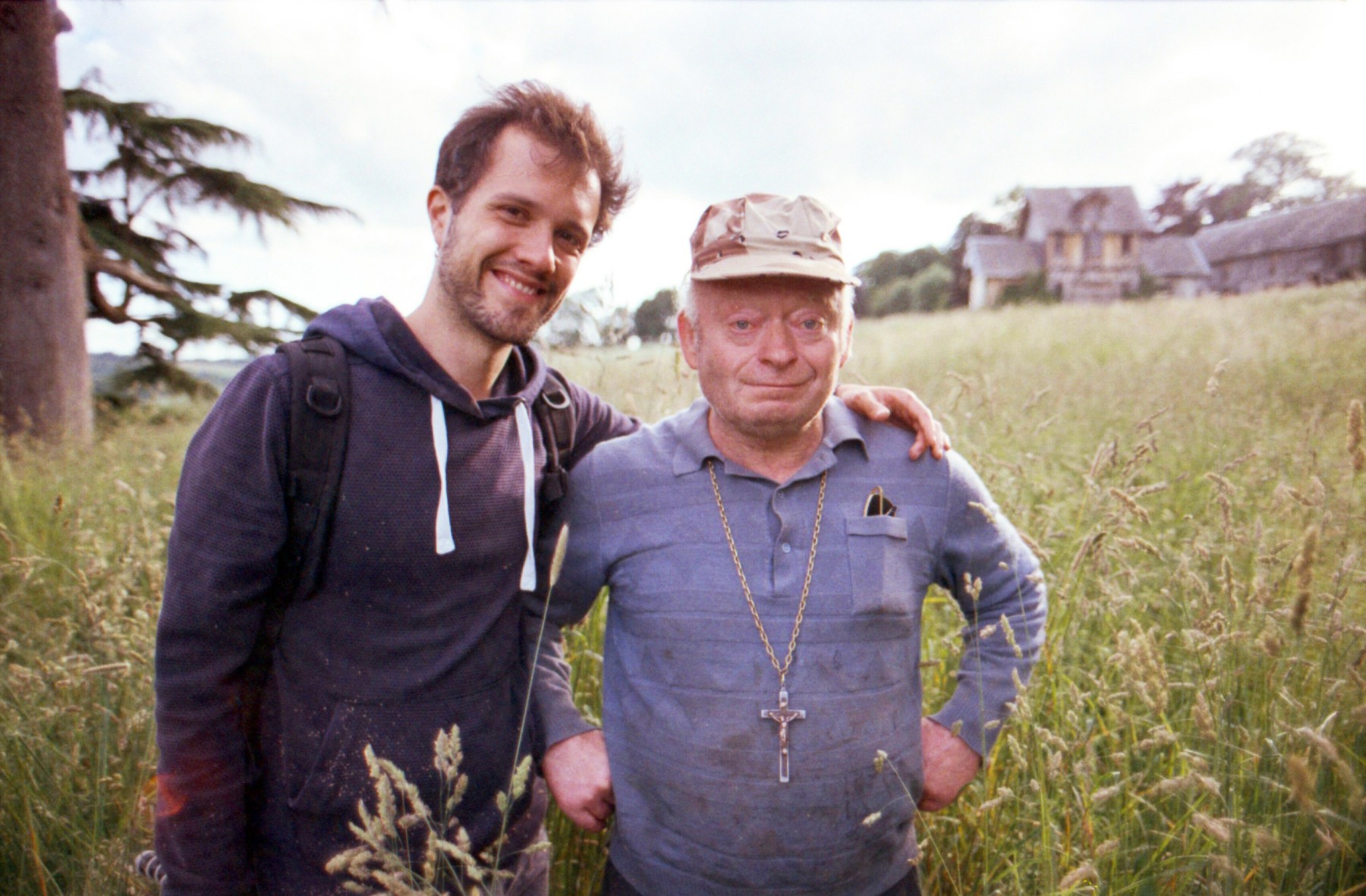 Mamytwink et Papy gardien