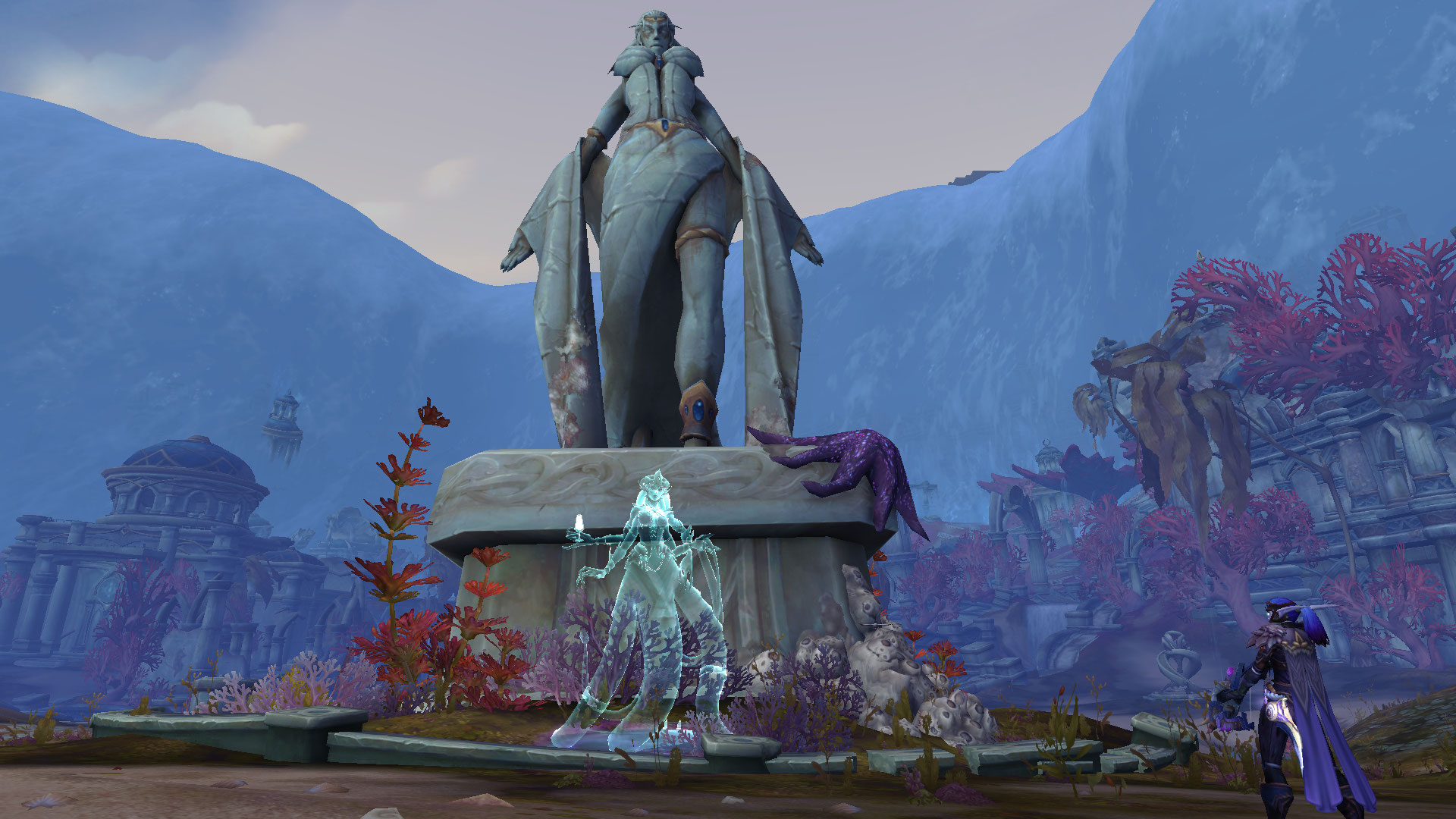 Image de la reine Azshara devant sa statue