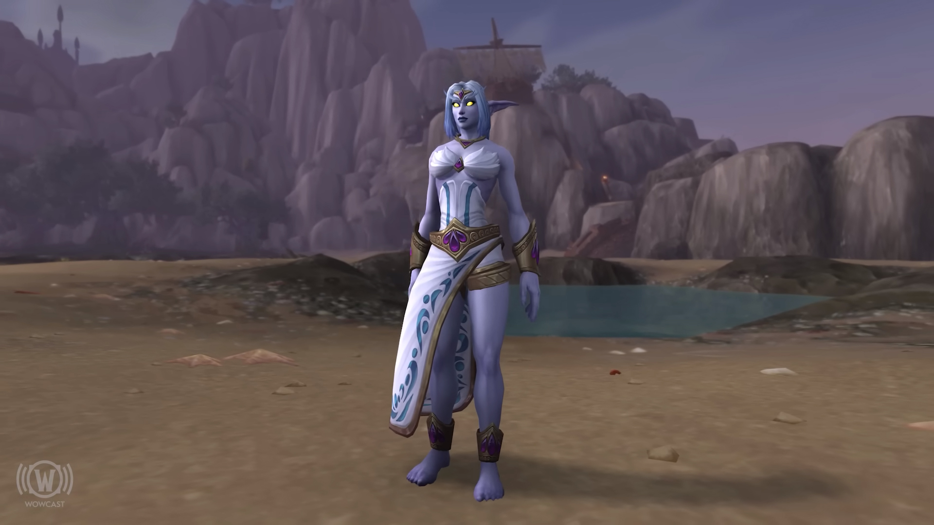 Ensemble: Kaldorei Queen's Royal Vestments